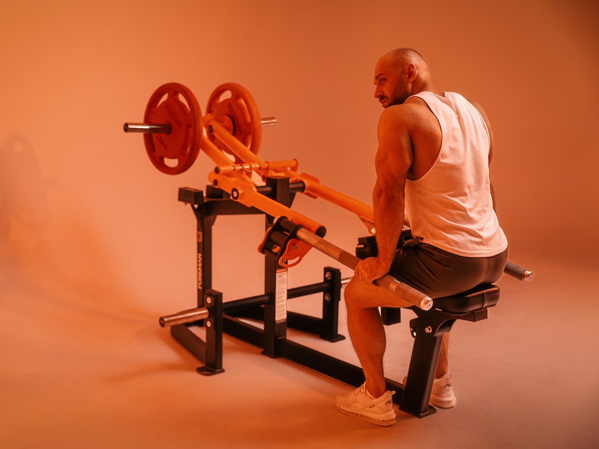 FOREMAN FP-210 — регулируемые брусья с дополнительным весом